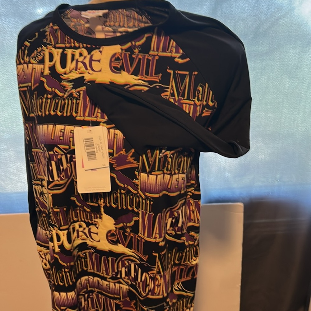 Lularoe , Randy shirt - Picture 5 of 5